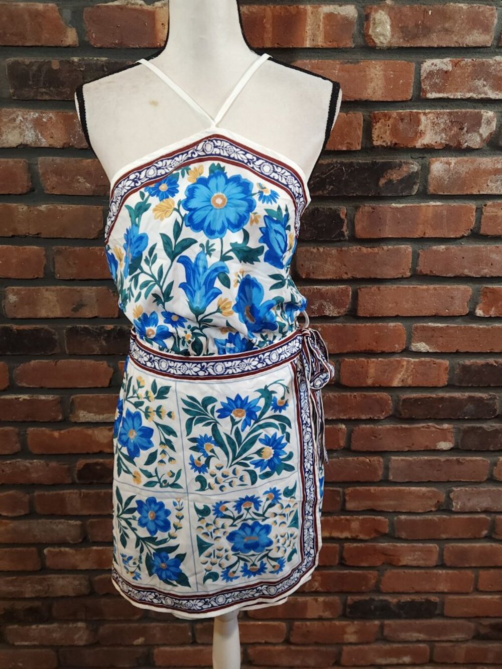 CUPSHE Bahama Honey Floral Mini Dress Resortwear Vacation Beach Women's M NWT - Picture 4 of 10